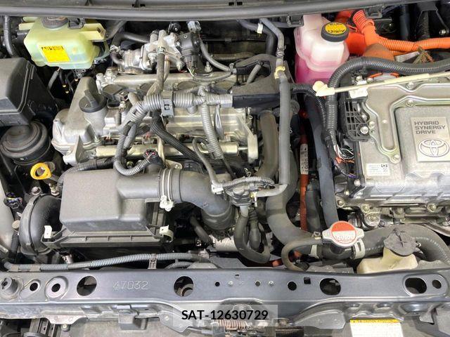 Toyota AQUA 2016-03 8128883-17
