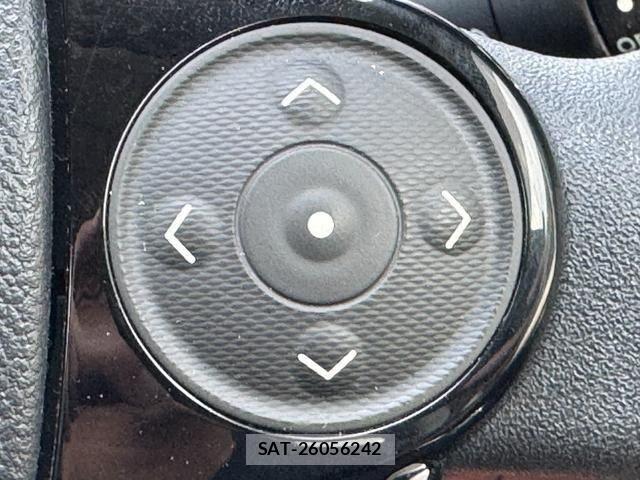 Toyota AQUA 2018-10 8128876-14