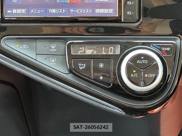 Toyota AQUA 2018-10 8128876-21