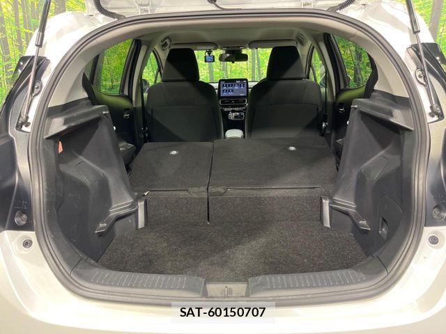 Toyota AQUA 2022-03 8128862-9