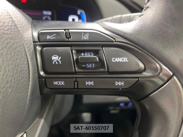 Toyota AQUA 2022-03 8128862-5