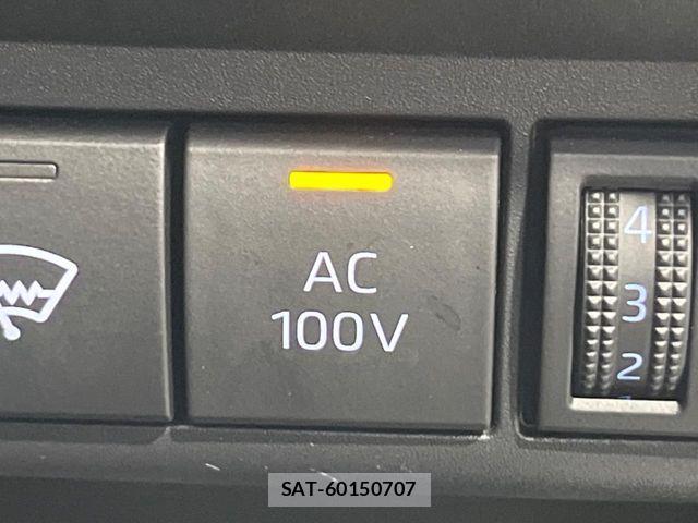 Toyota AQUA 2022-03 8128862-6
