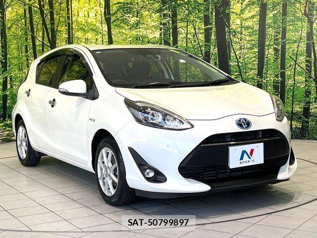 Toyota AQUA 2018-12 8128873-15