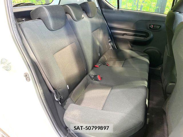 Toyota AQUA 2018-12 8128873-8