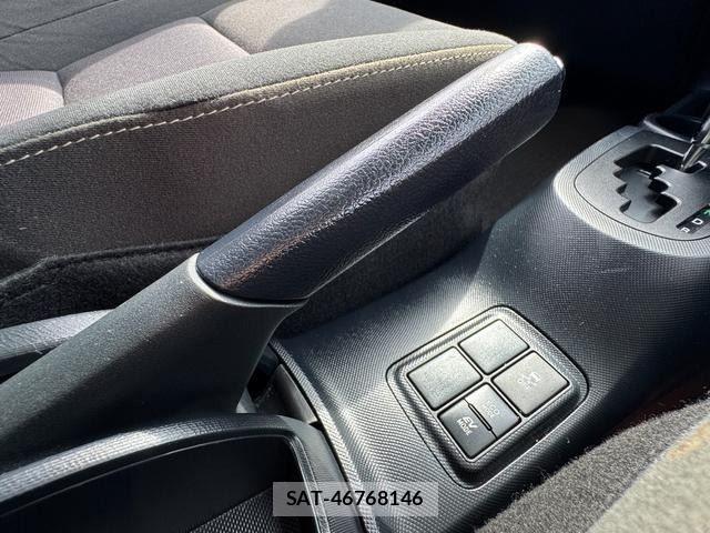 Toyota AQUA 2020-03 8128875-19
