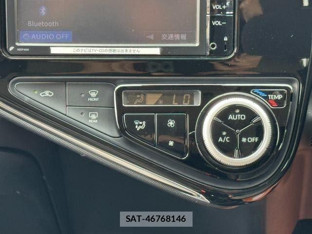 Toyota AQUA 2020-03 8128875-21