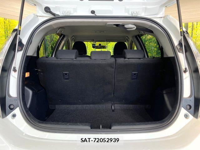 Toyota AQUA 2015-10 8128874-9
