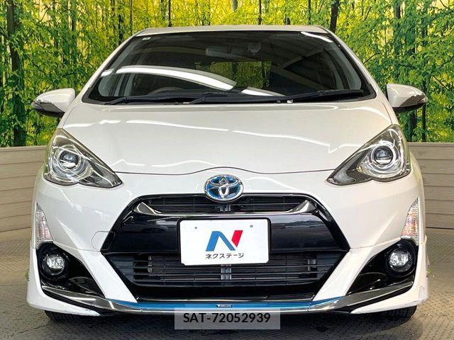 Toyota AQUA 2015-10 8128874-13