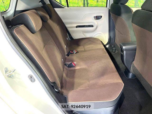 Toyota AQUA 2014-09 8128897-8