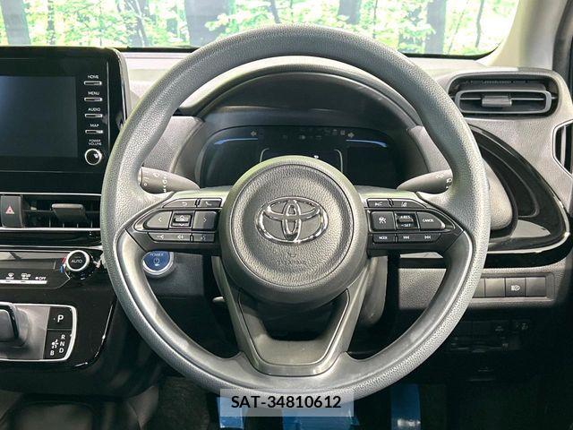 Toyota AQUA 2022-03 8128869-10