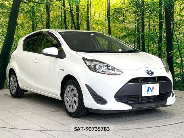 Toyota AQUA 2019-06 8128903-15