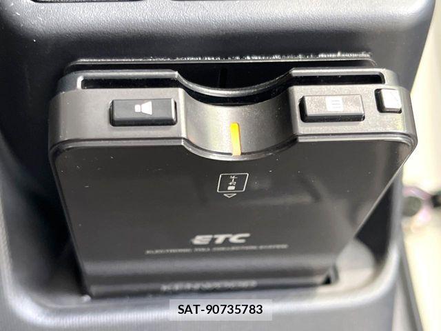 Toyota AQUA 2019-06 8128903-4