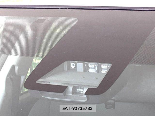 Toyota AQUA 2019-06 8128903-5