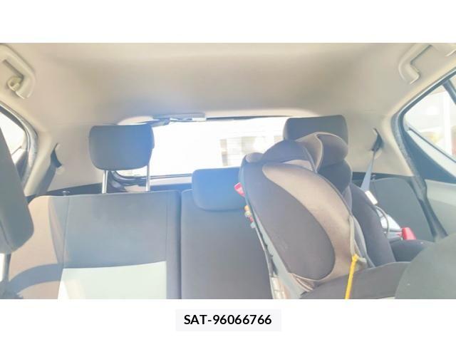 Toyota AQUA 2012-02 8128920-21