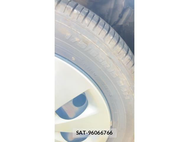 Toyota AQUA 2012-02 8128920-4
