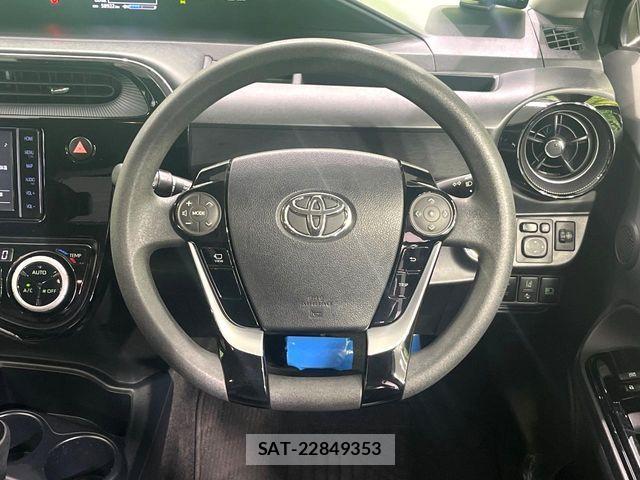 Toyota AQUA 2021-06 8145461-10