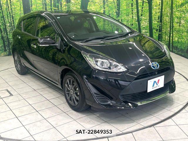 Toyota AQUA 2021-06 8145461-15