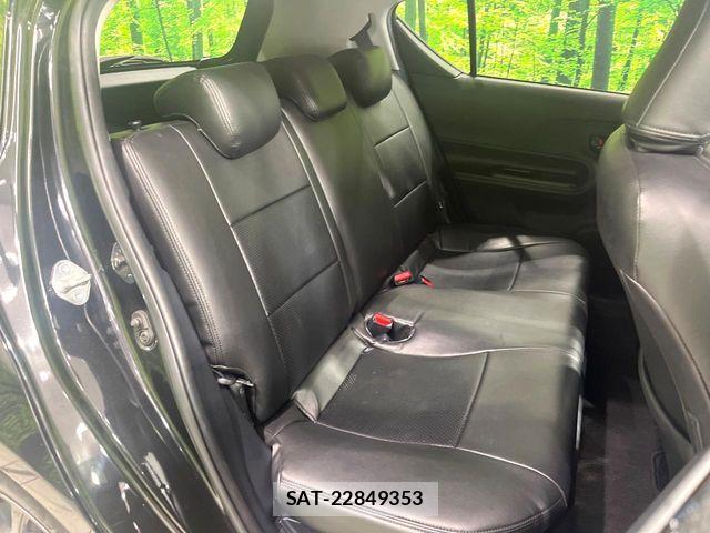 Toyota AQUA 2021-06 8145461-8