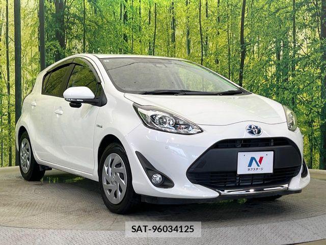 Toyota AQUA 2019-12 8145460-15