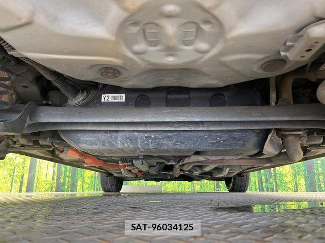 Toyota AQUA 2019-12 8145460-18