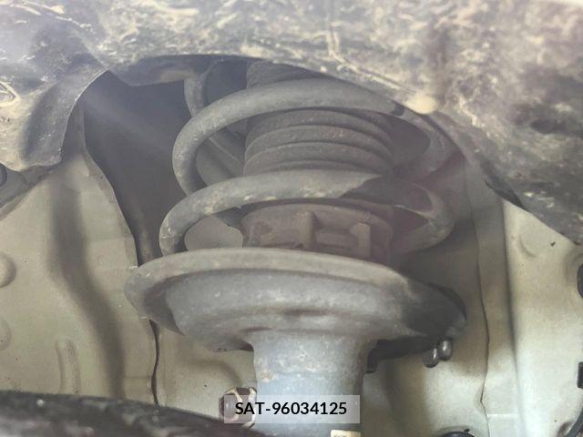 Toyota AQUA 2019-12 8145460-19