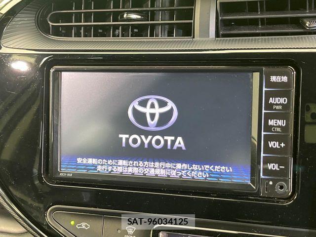 Toyota AQUA 2019-12 8145460-3