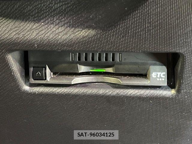 Toyota AQUA 2019-12 8145460-5