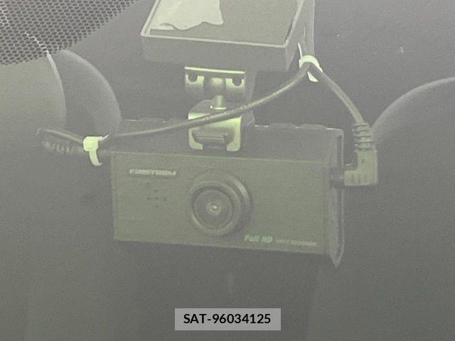 Toyota AQUA 2019-12 8145460-6