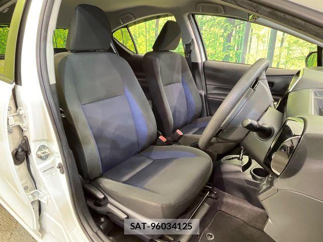 Toyota AQUA 2019-12 8145460-8