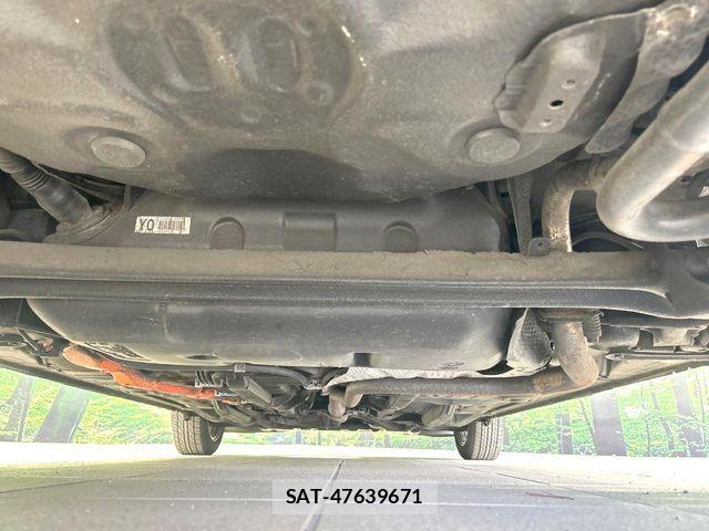 Toyota AQUA 2014-04 8145466-18