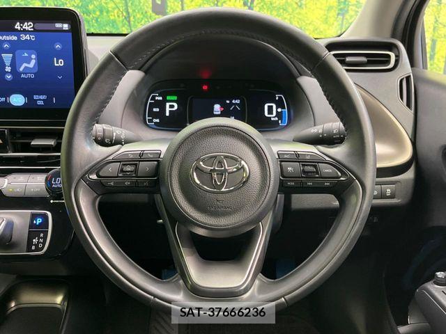 Toyota AQUA 2021-07 8145455-10