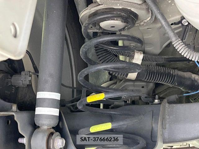 Toyota AQUA 2021-07 8145455-19