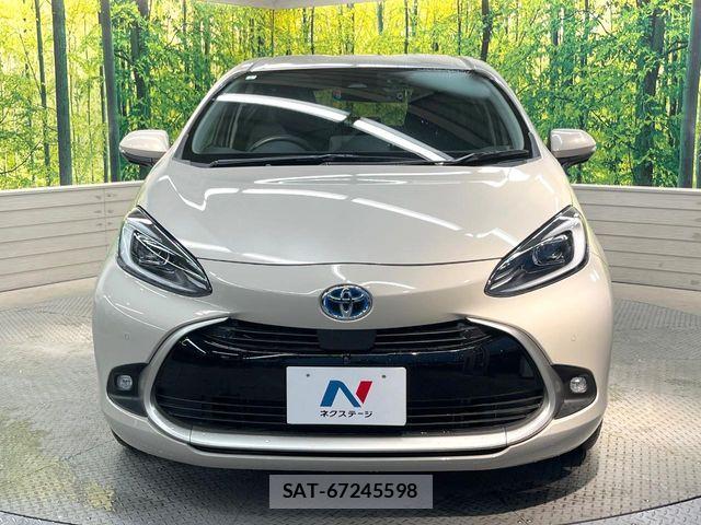 Toyota AQUA 2023-09 8145454-13