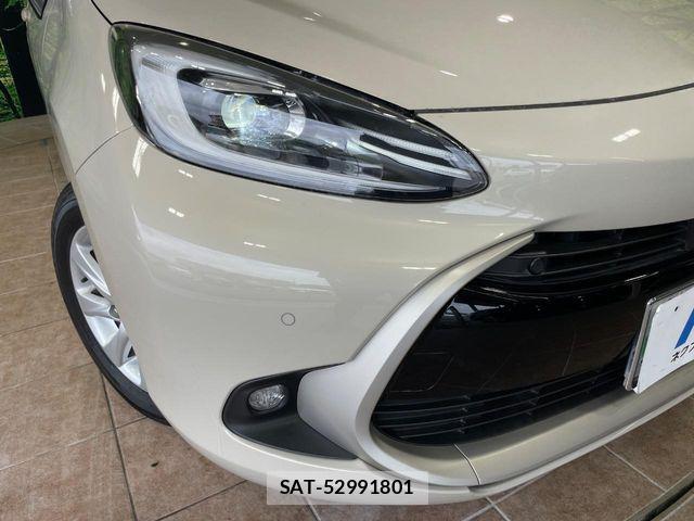 Toyota AQUA 2024-01 8145450-11