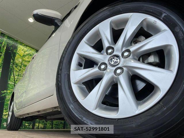 Toyota AQUA 2024-01 8145450-12