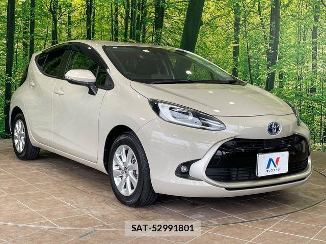 Toyota AQUA 2024-01 8145450-15