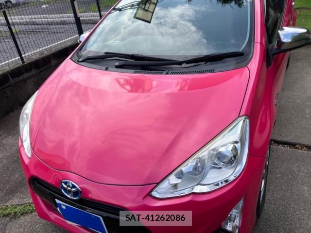 Toyota AQUA 2016-05 8145472-0