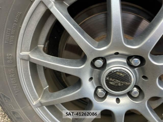 Toyota AQUA 2016-05 8145472-6