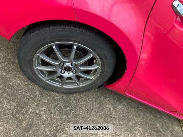Toyota AQUA 2016-05 8145472-8