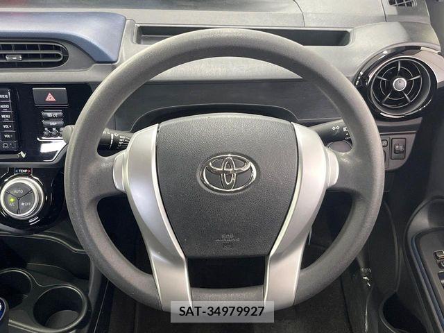 Toyota AQUA 2016-11 8145463-10