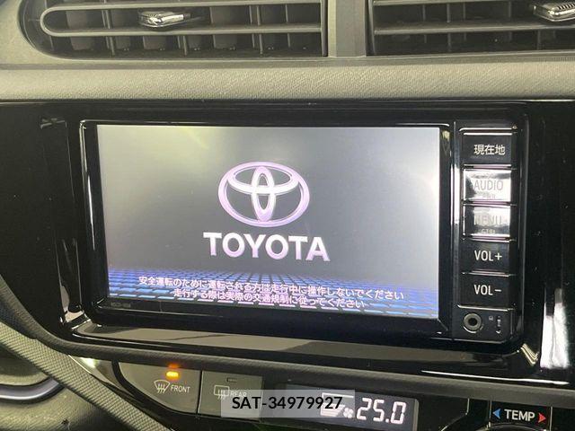 Toyota AQUA 2016-11 8145463-2