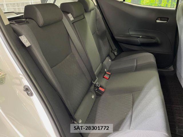 Toyota AQUA 2023-02 8145457-8