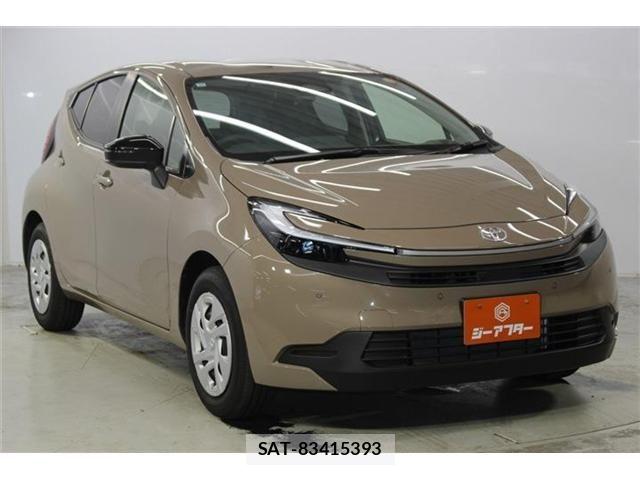 Toyota AQUA 2025-12 8145449-2