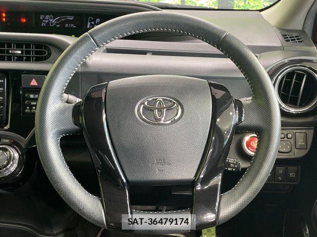 Toyota AQUA 2016-05 8145458-10