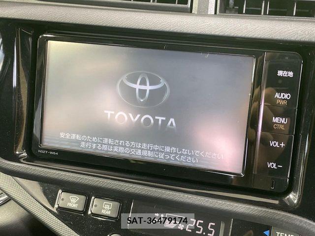 Toyota AQUA 2016-05 8145458-2