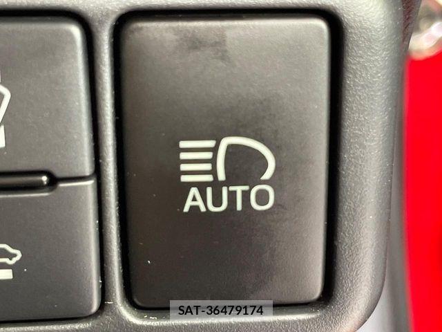 Toyota AQUA 2016-05 8145458-6