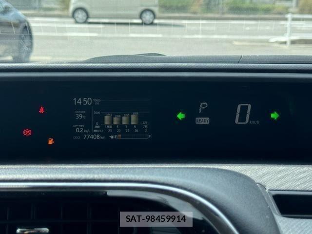 Toyota AQUA 2018-05 8157924-16