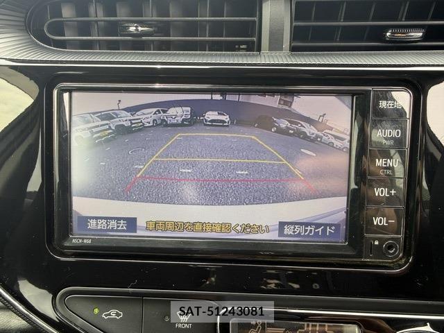 Toyota AQUA 2019-07 8157928-4