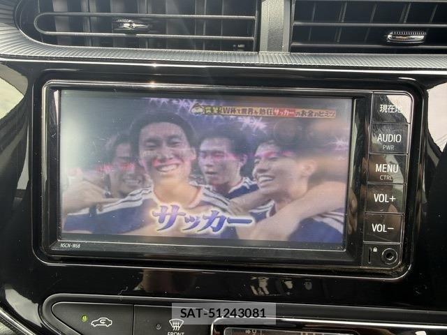 Toyota AQUA 2019-07 8157928-5