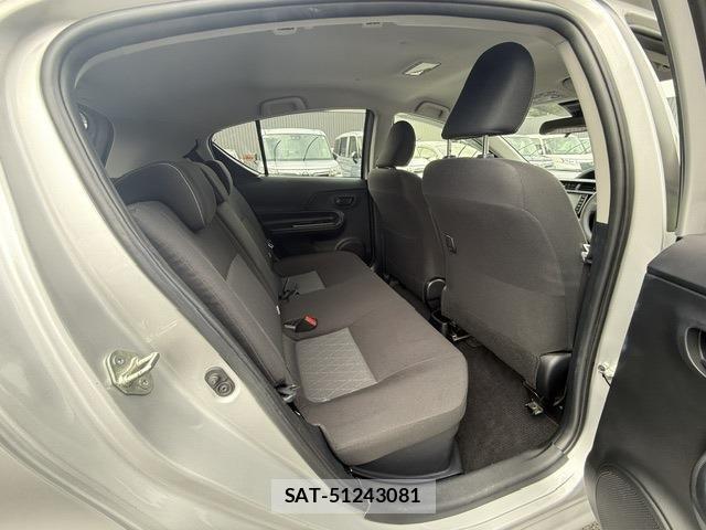 Toyota AQUA 2019-07 8157928-8